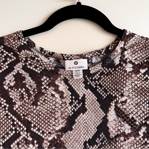 ***RARE*** BNWT ALTUZARRA X TARGET SNAKE PRINT T-SHIRT - Picture 5 of 7